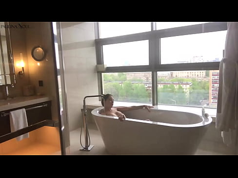 ❤️ Enorm Babe Leidenschaftlech ruckelt hir Muschi am Buedzëmmer ️ Porno bei eis ❤